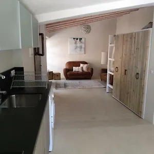Apartamento Peaceful Loft.begur Center. Garden, Parking -b11/1, Begur