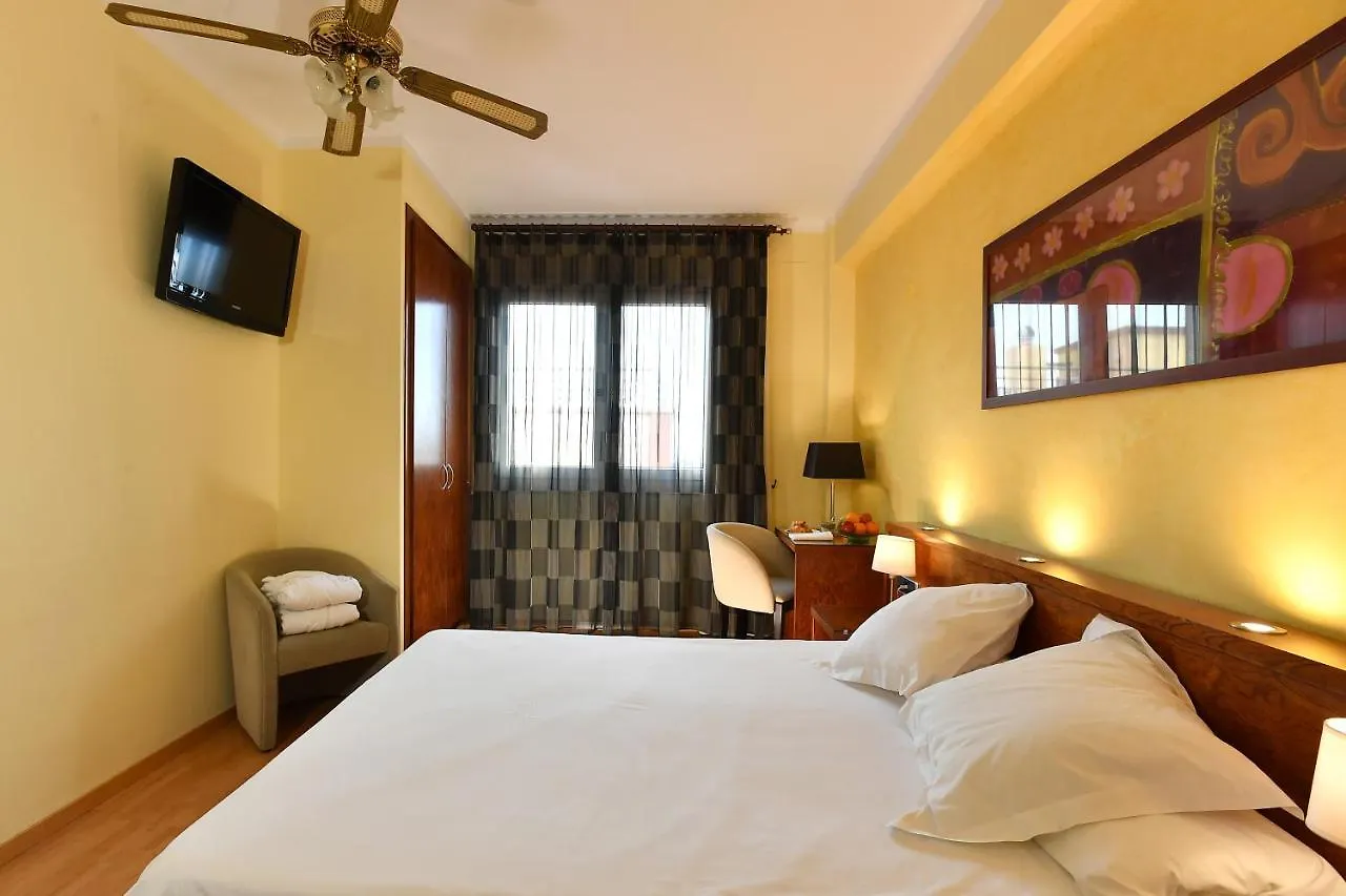 Hotel Rosa & Spa Begur 3*,
